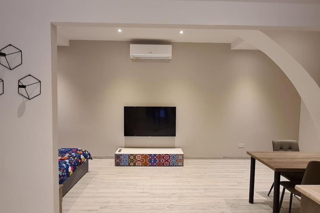 Highly Finished Studio Home In Valletta Buitenkant foto